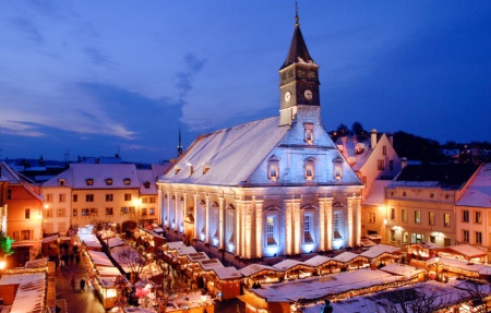 www.macommune.info-le-marche-de-noel-de-montbeliard-parmi-les-plus-beaux-deurope-78856782-2622097231192998-4143806106700873728-o-940x600.jpg